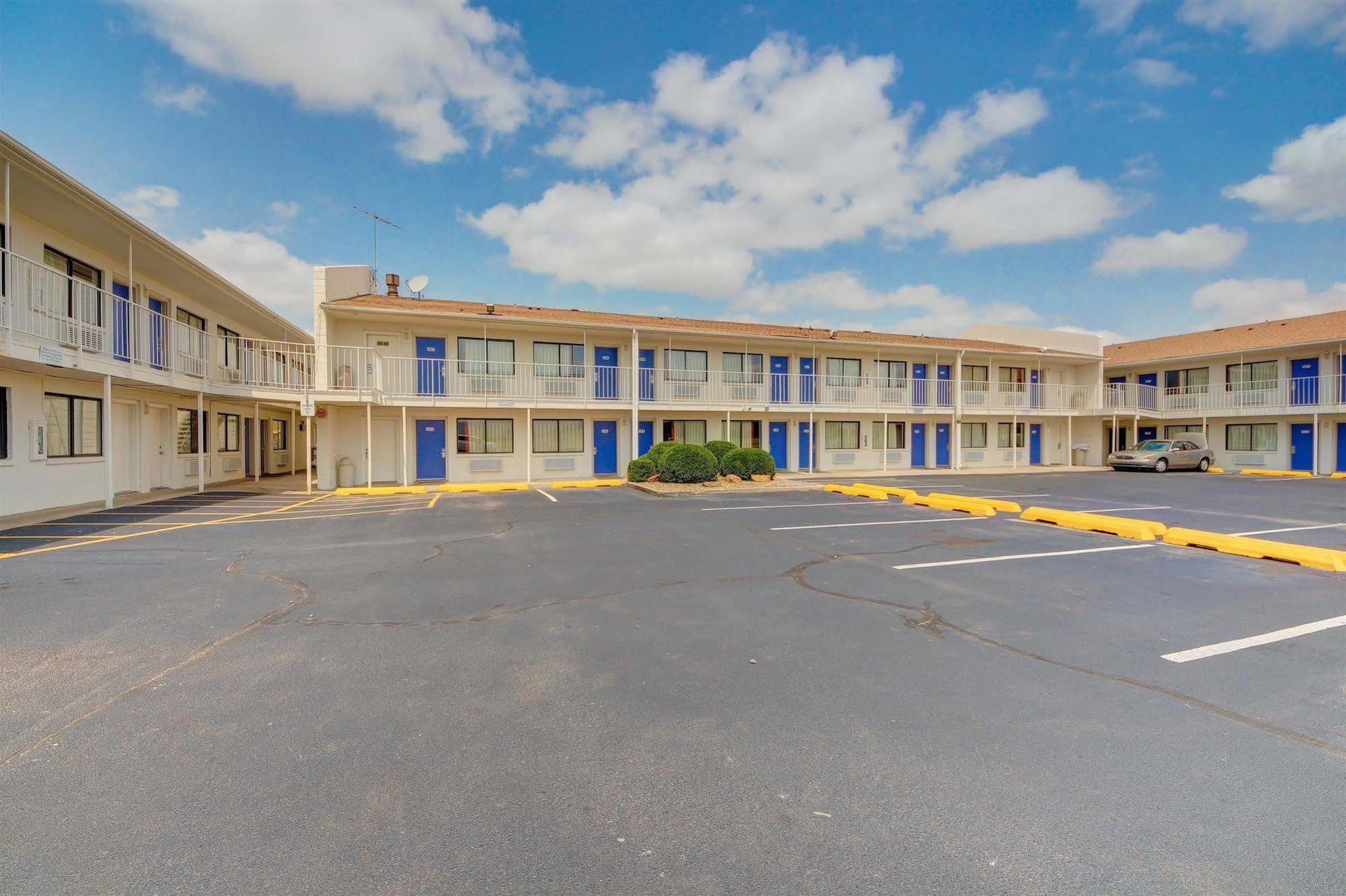 Motel 6 - Oklahoma City Airport Esterno foto