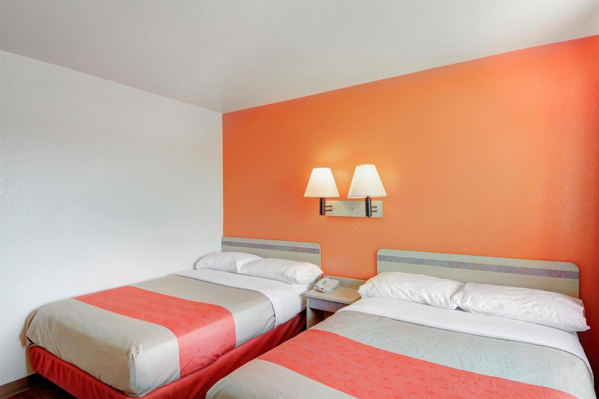Motel 6 - Oklahoma City Airport Esterno foto